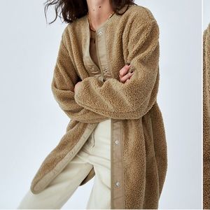 Extra Small Wilfred Free Sherpa long liner jacket